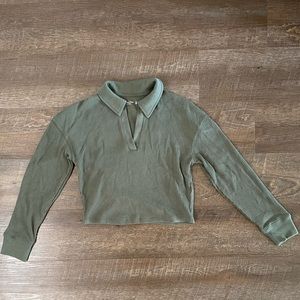 Brand new Abercrombie cropped waffle collard shirt - never worn w/ tags.